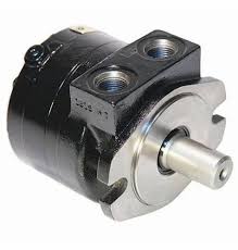 Hydraulic motors on shelf